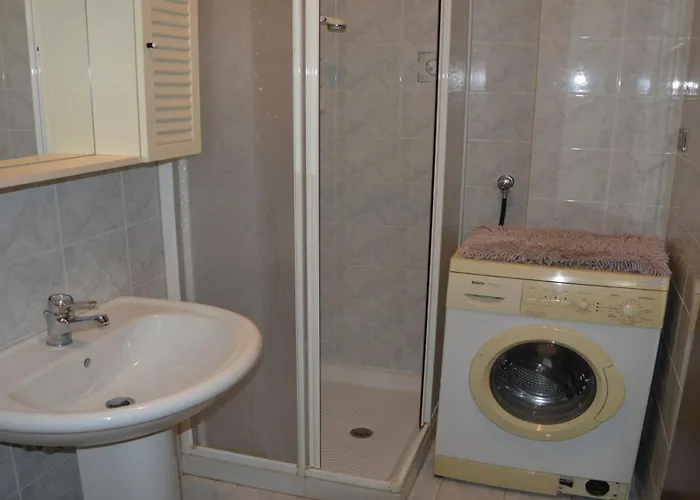 Quiet House Near Apartamento Caorle