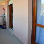 דירה Quiet House Near *