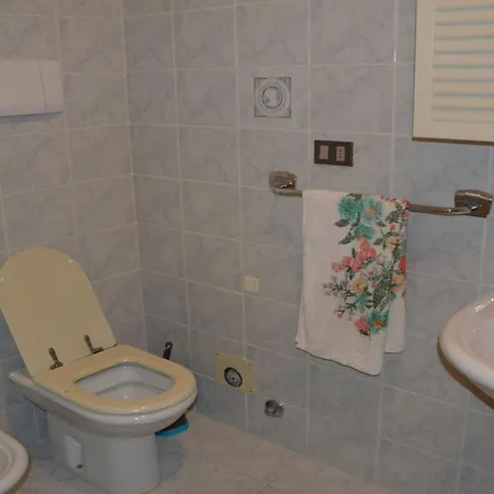 Flat Only 50m From The In
