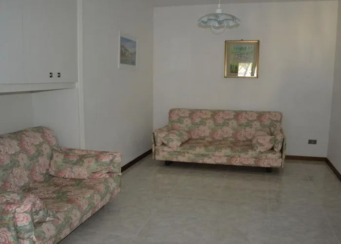 Quiet House Near *